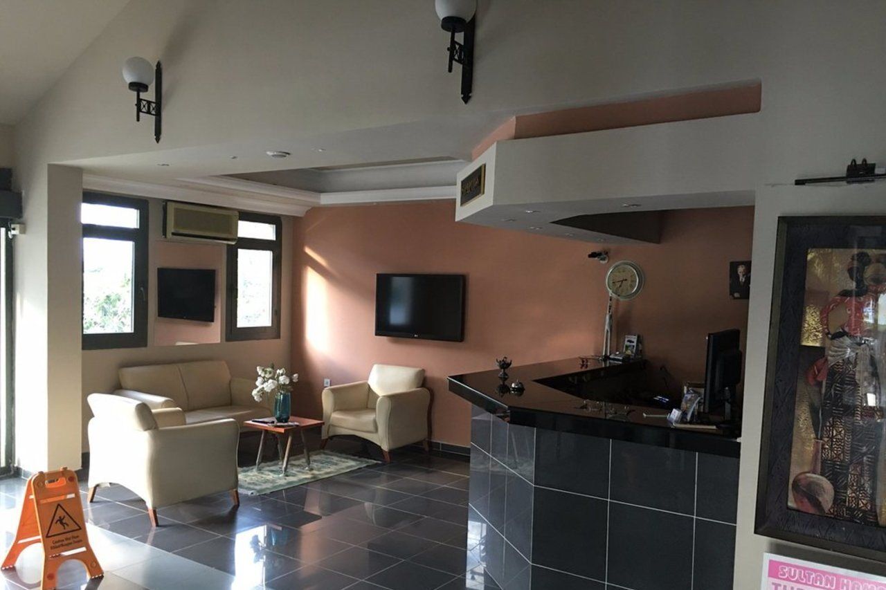 פאטהיה Golden Moon Hotel מראה חיצוני תמונה